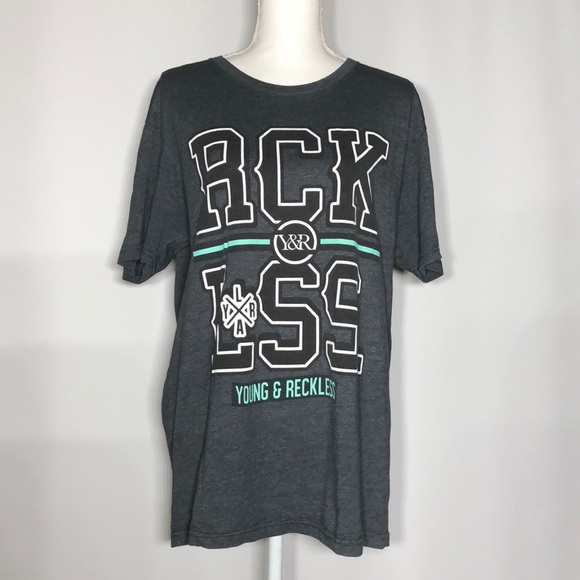 Young and reckless T-shirt - Picture 1 of 4